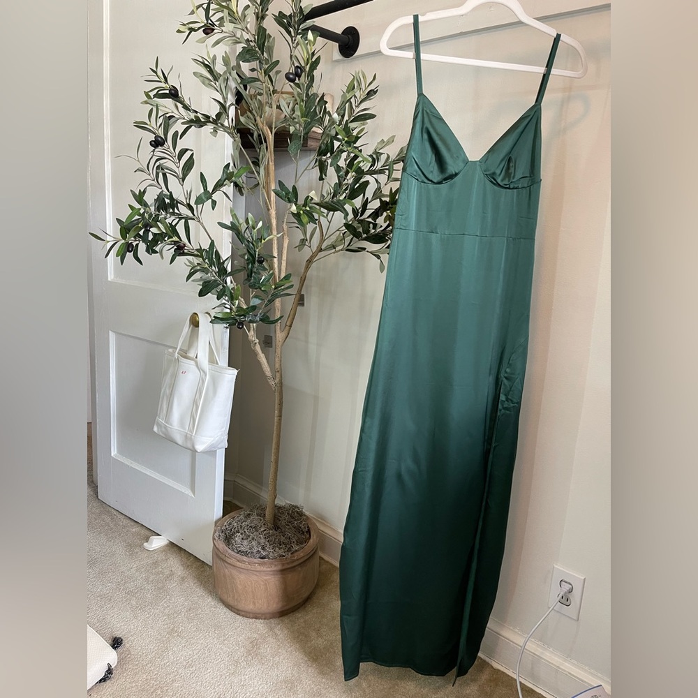 Freesia Emerald Formal Maxi Dress